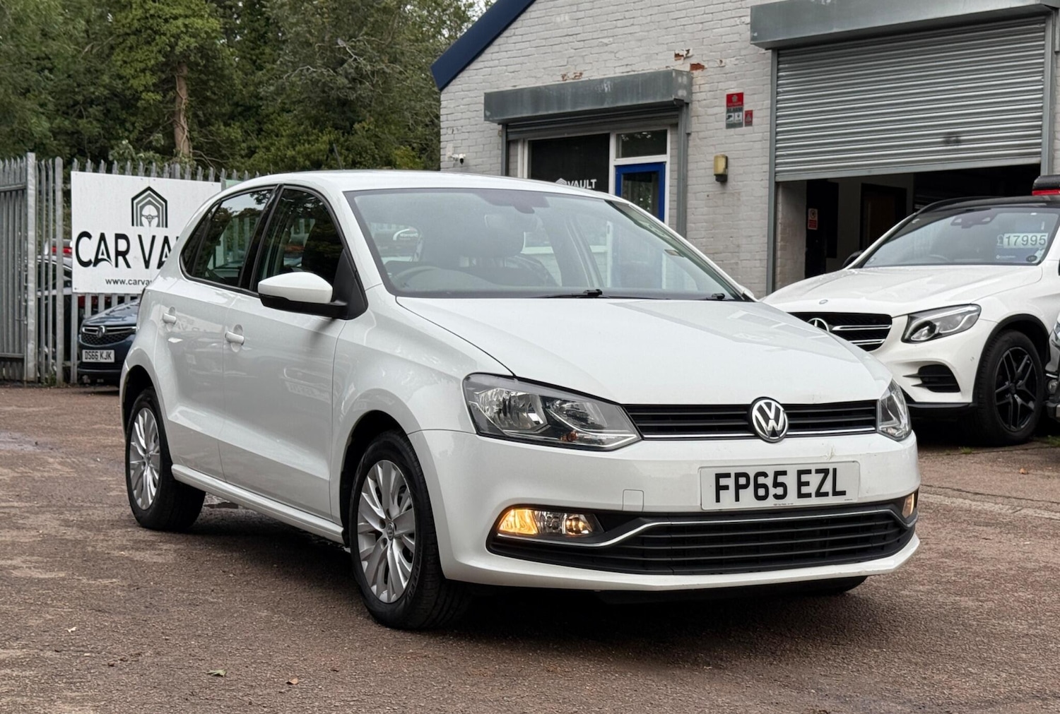 Used Volkswagen Polo 2016 for sale - 76370098: Photo 13