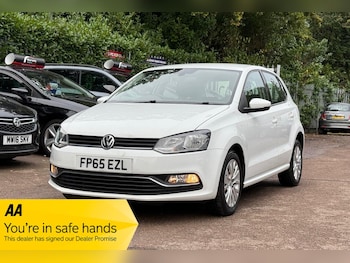 Used Volkswagen Polo 2016 for sale - 76370098: Photo