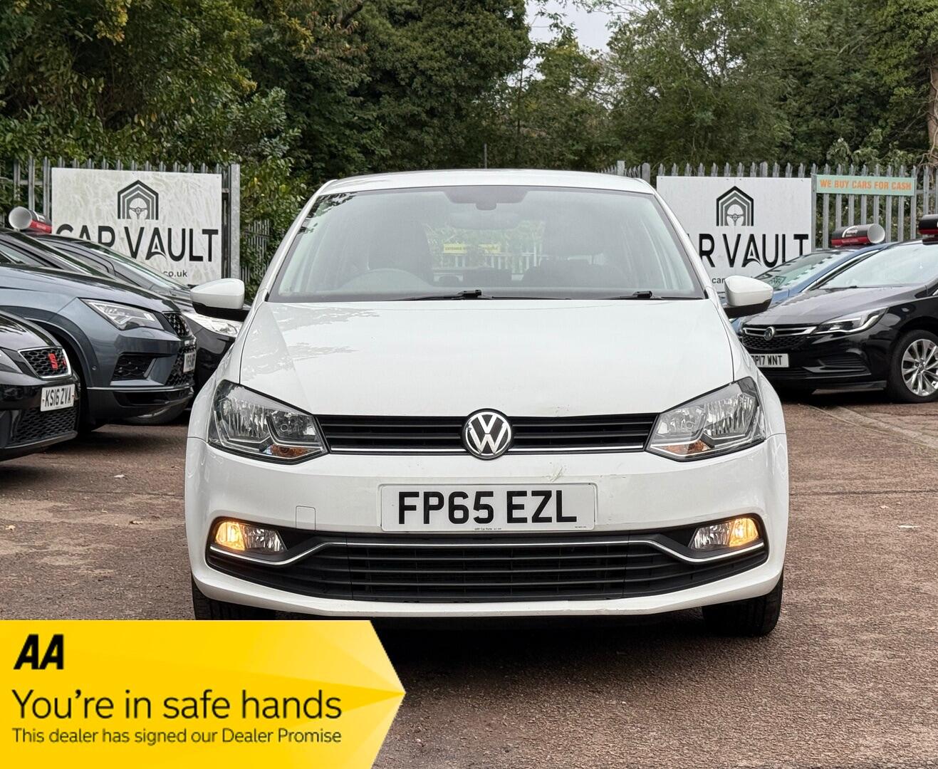 Used Volkswagen Polo 2016 for sale - 76370098: Photo 4