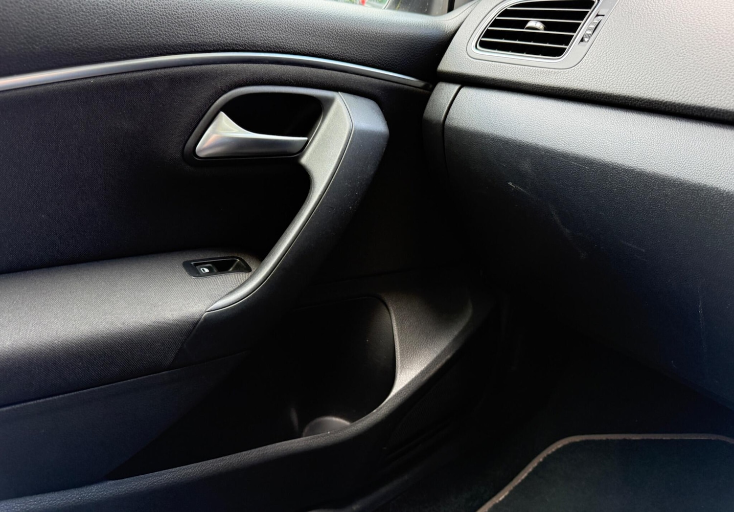 Used Volkswagen Polo 2016 for sale - 76370098: Photo 42