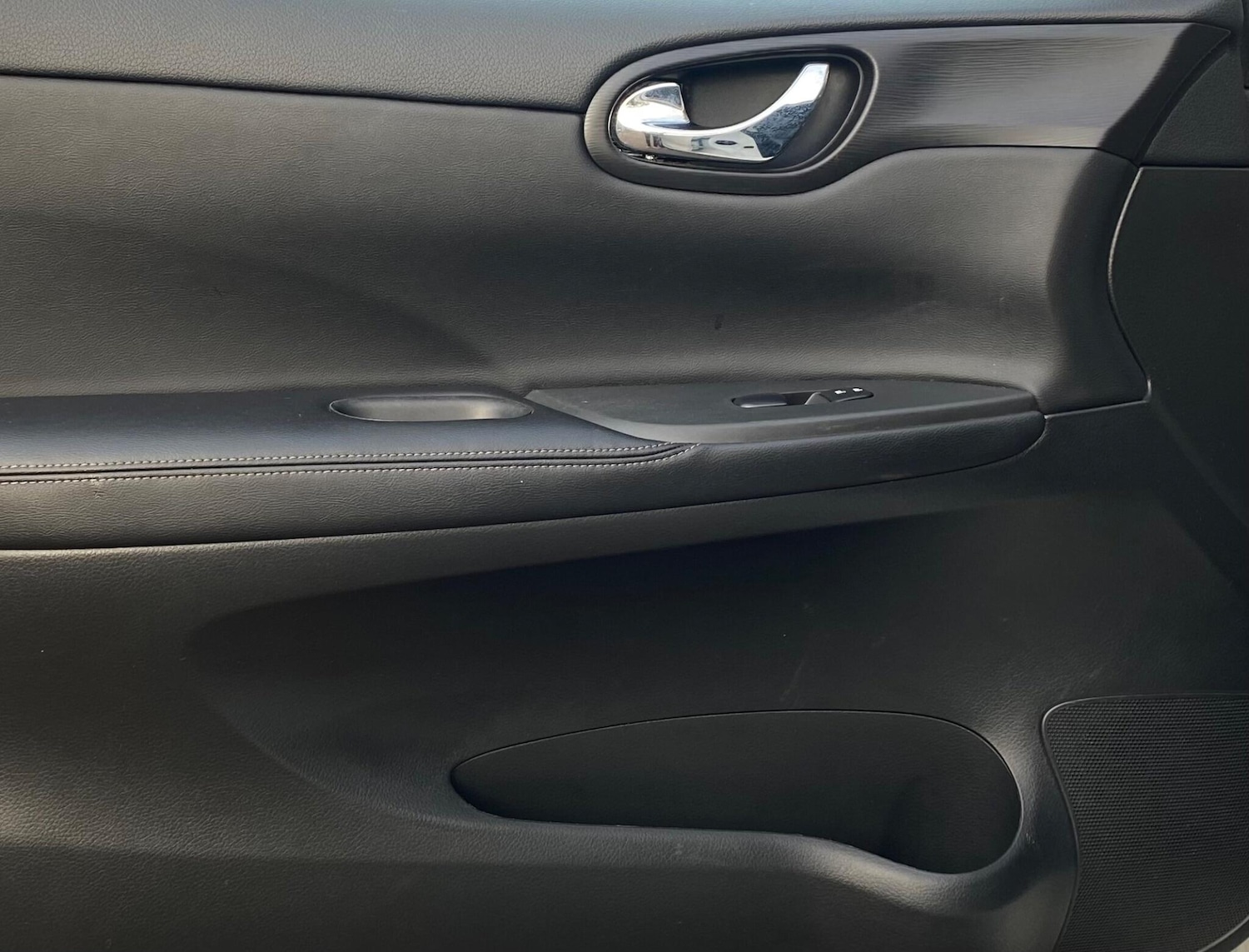 Used Nissan Pulsar 2017 for sale - 76472847: Photo 34