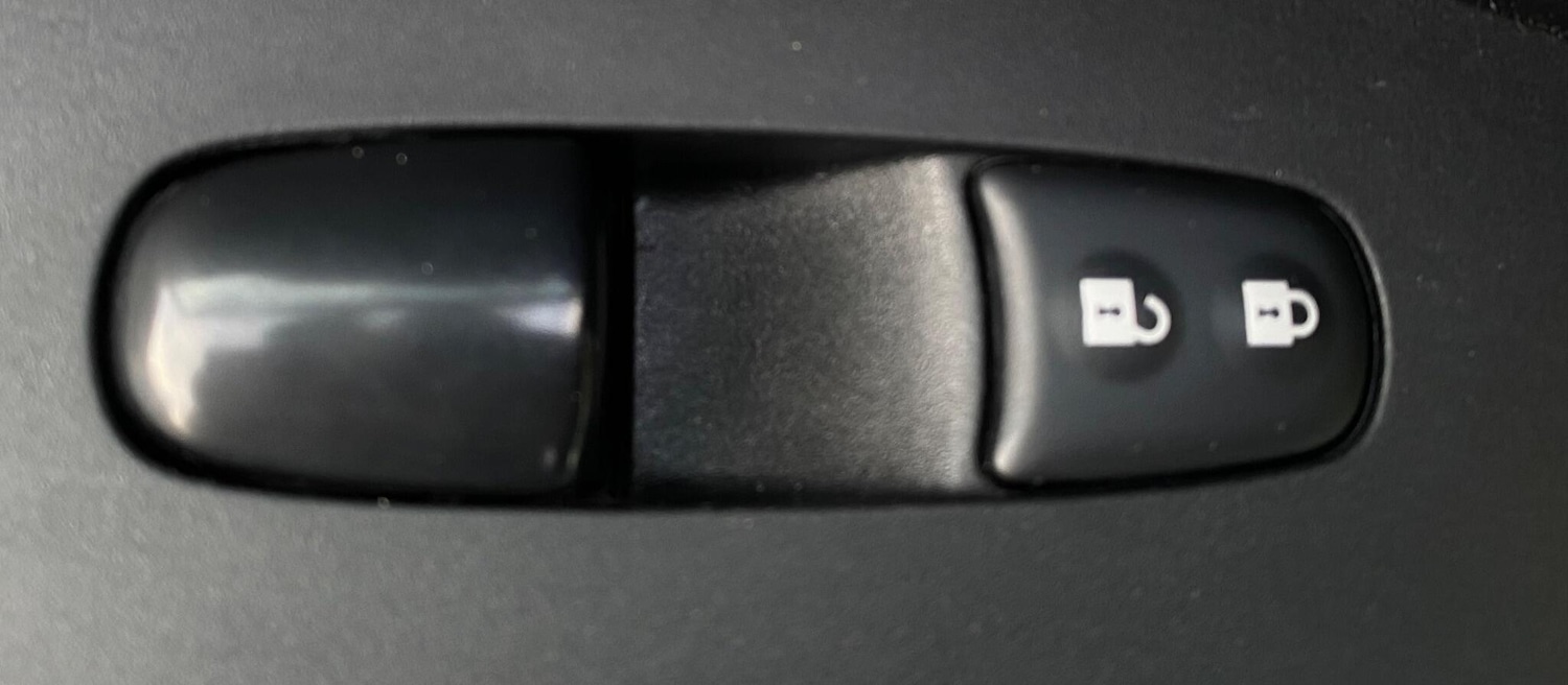 Used Nissan Pulsar 2017 for sale - 76472847: Photo 36