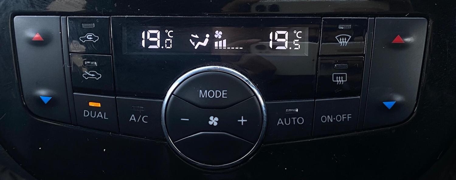 Used Nissan Pulsar 2017 for sale - 76472847: Photo 43