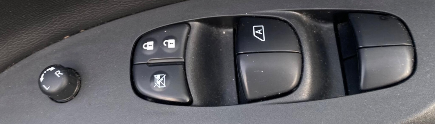 Used Nissan Pulsar 2017 for sale - 76472847: Photo 60