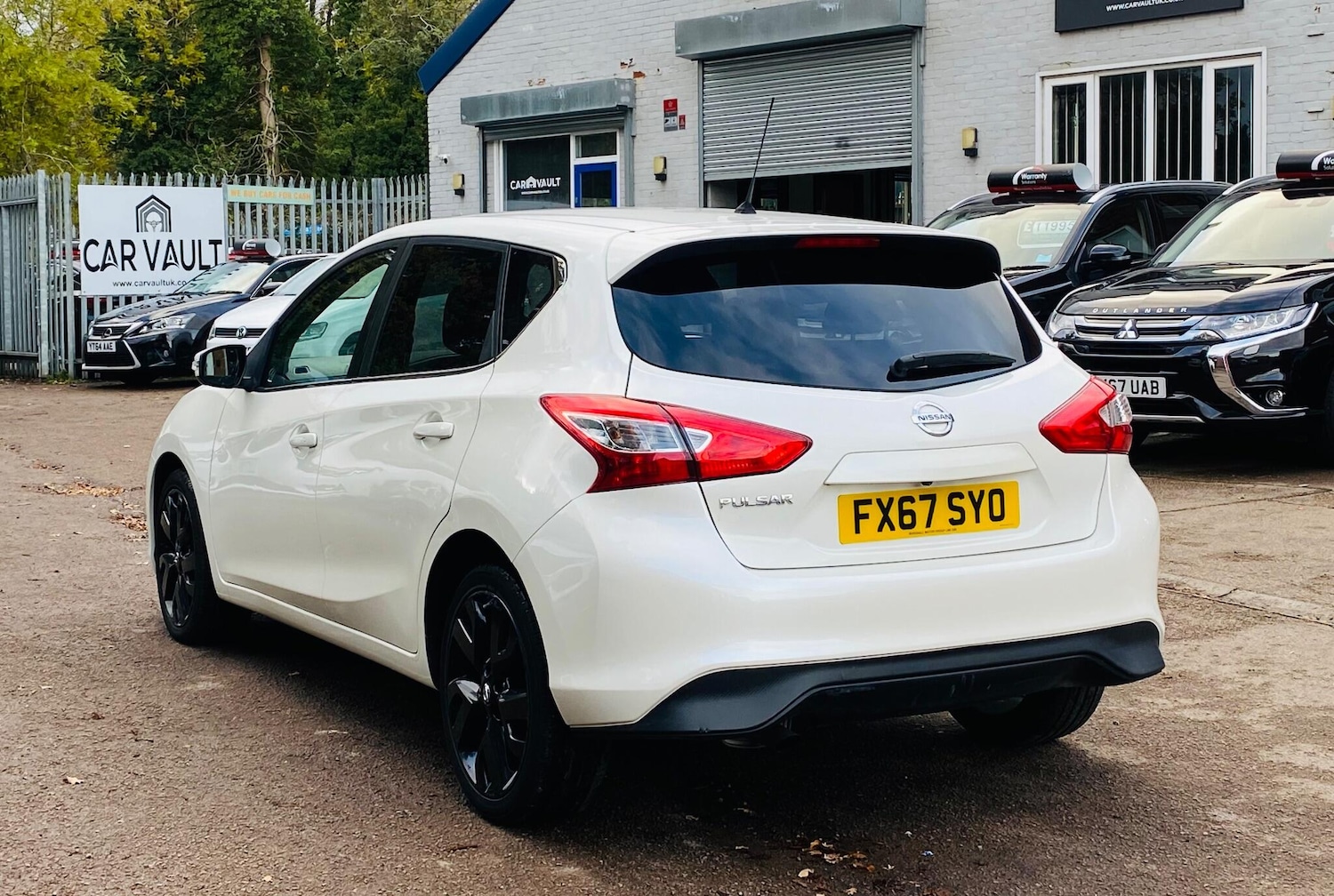 Used Nissan Pulsar 2017 for sale - 76472847: Photo 7