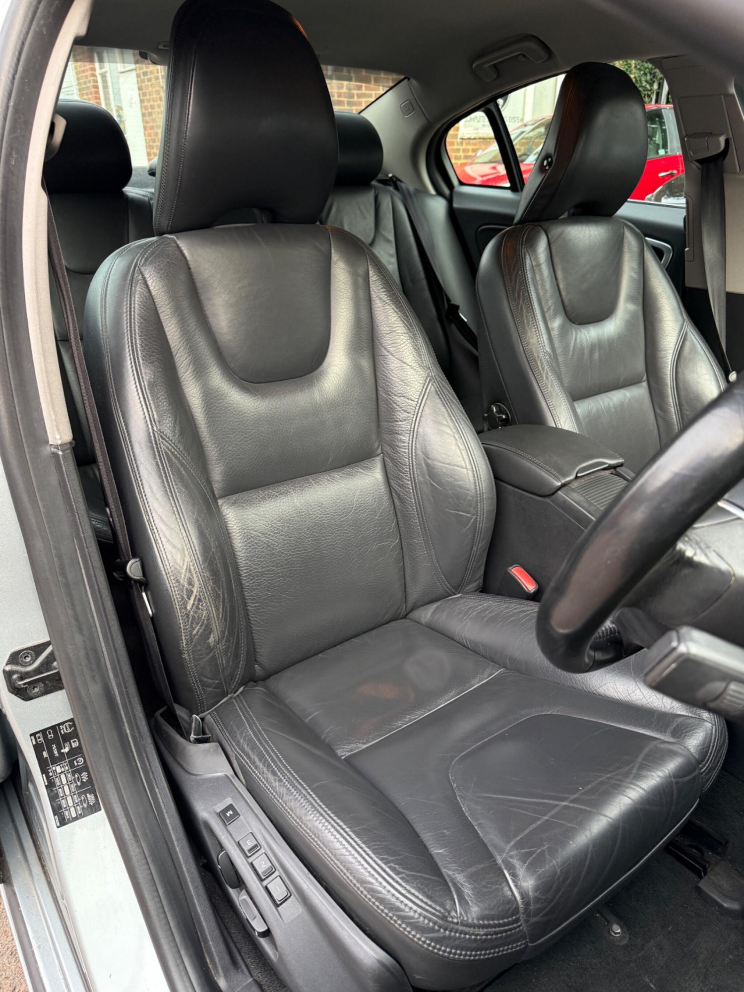 Used Volvo S60 2012 for sale - 76370215: Photo 15