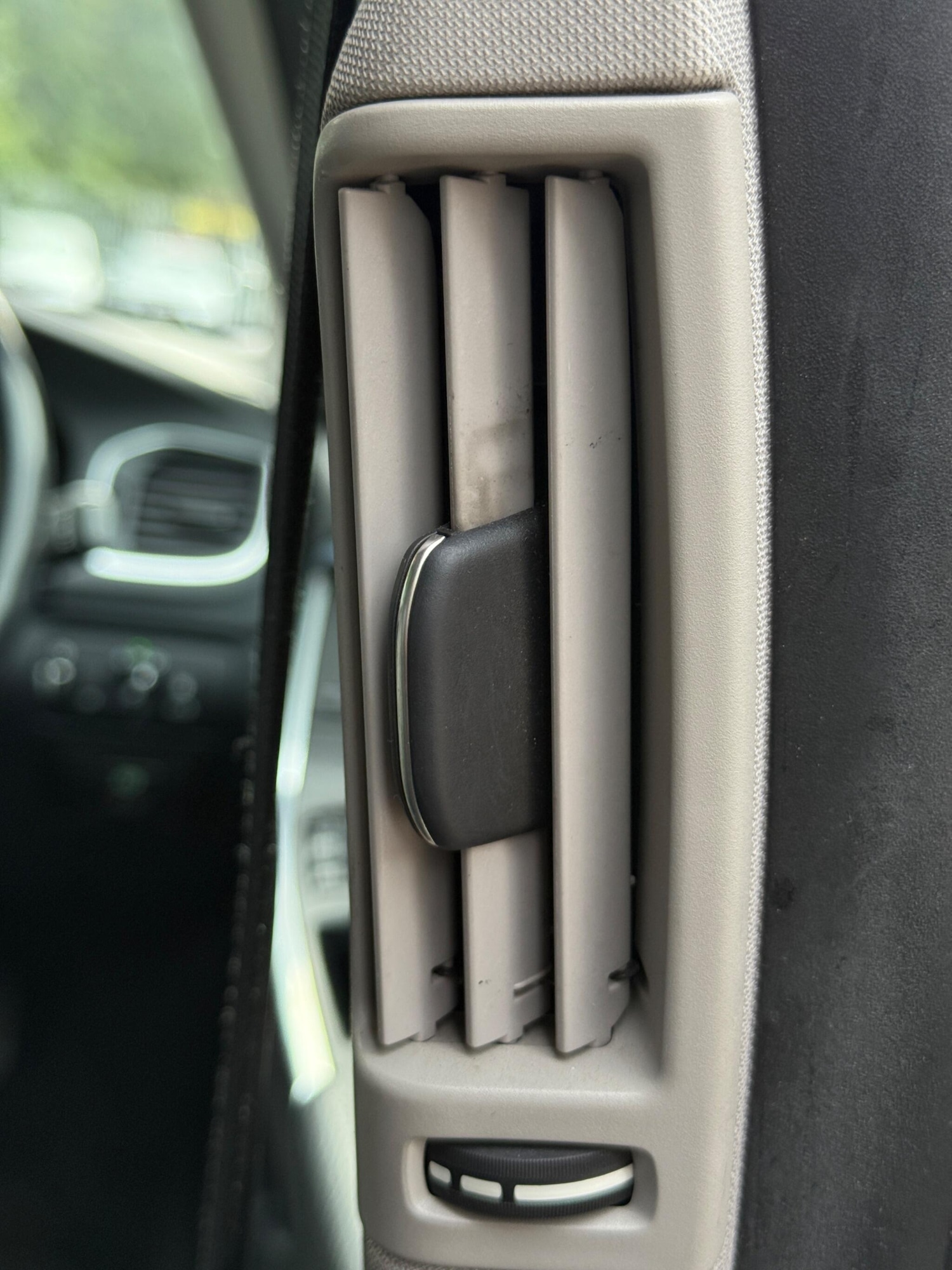 Used Volvo S60 2012 for sale - 76370215: Photo 22