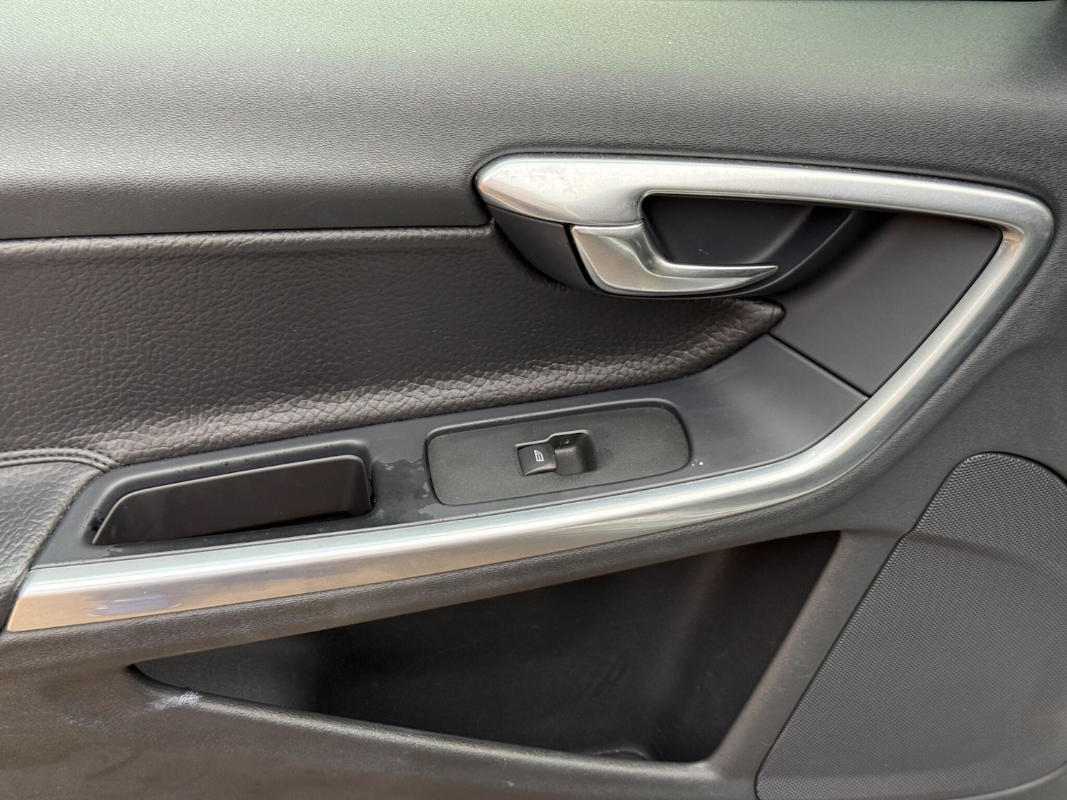 Used Volvo S60 2012 for sale - 76370215: Photo 35