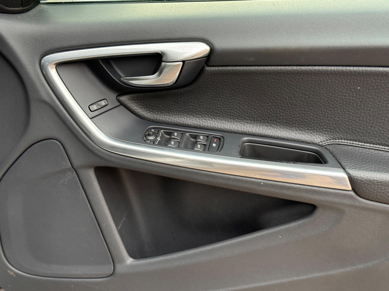 Used Volvo S60 2012 for sale - 76370215: Photo 38