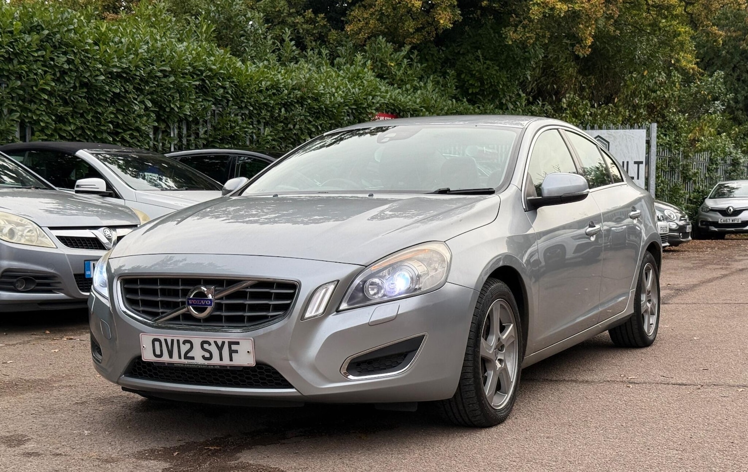 Used Volvo S60 2012 for sale - 76370215: Photo 4