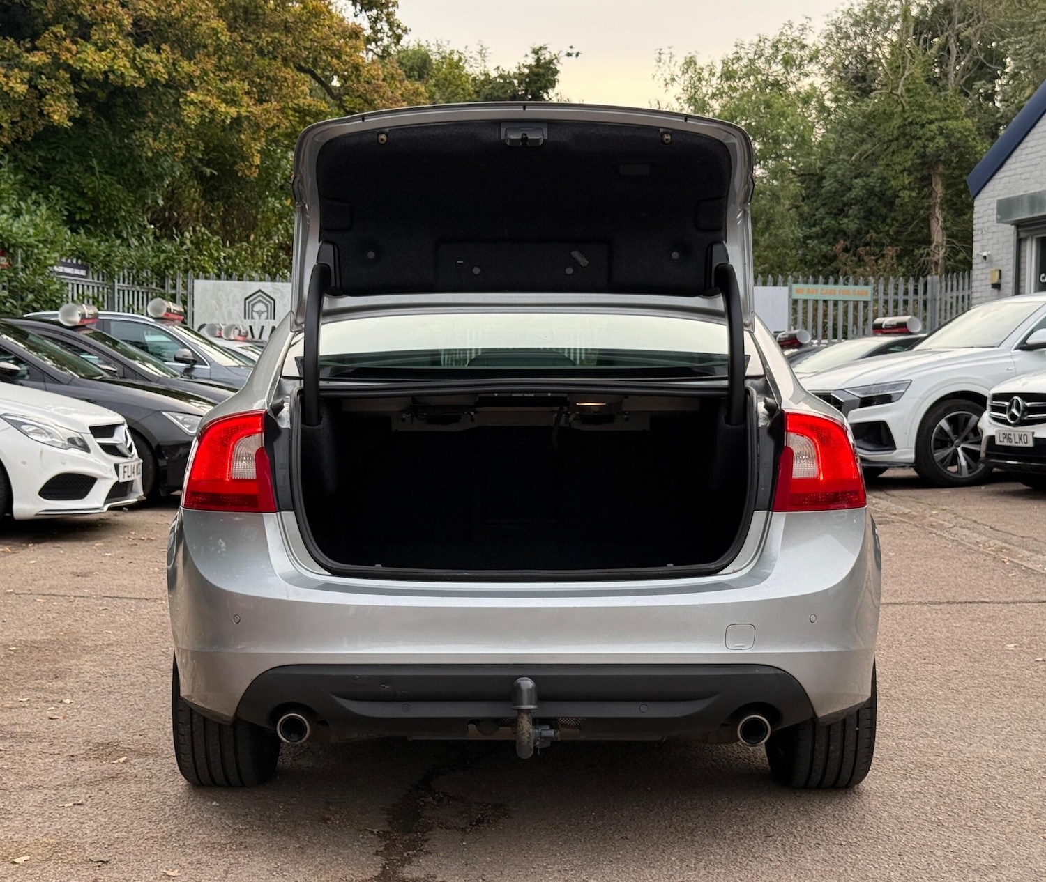 Used Volvo S60 2012 for sale - 76370215: Photo 45