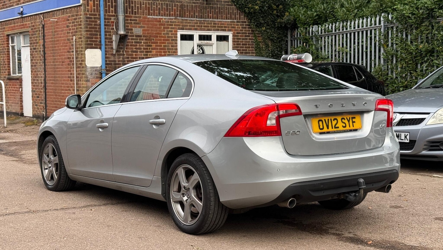Used Volvo S60 2012 for sale - 76370215: Photo 6