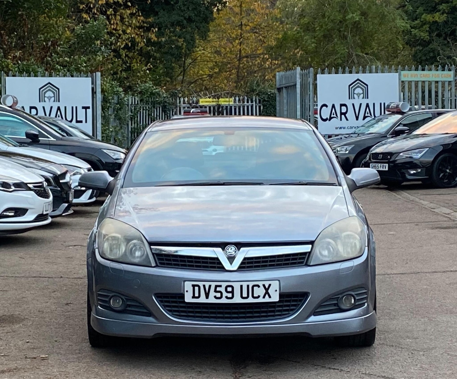 Used Vauxhall Astra 2009 for sale - 76441292: Photo 2