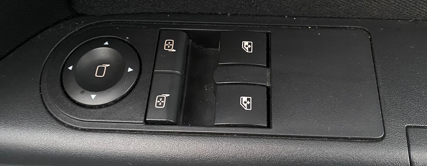 Used Vauxhall Astra 2009 for sale - 76441292: Photo 23