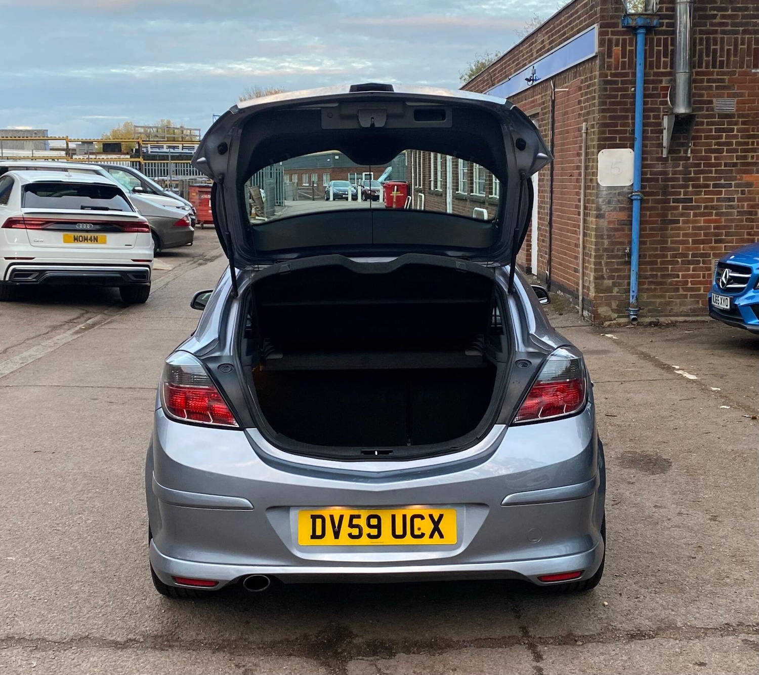 Used Vauxhall Astra 2009 for sale - 76441292: Photo 27