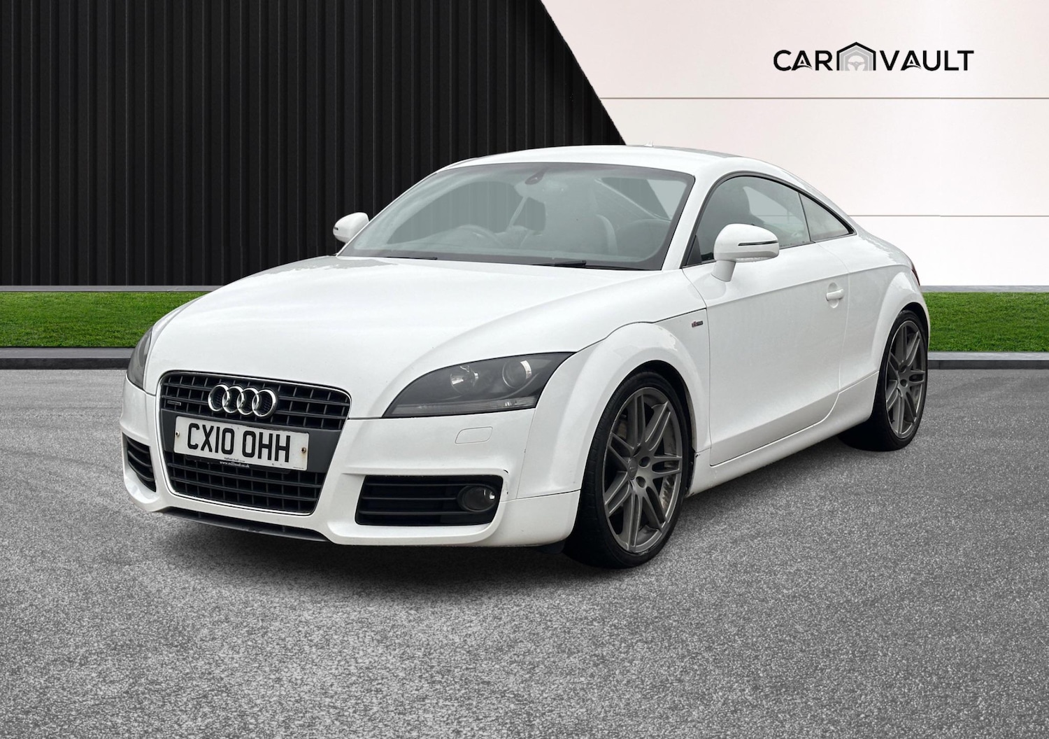 Used Audi TT 2010 for sale - 76371276: Photo 4