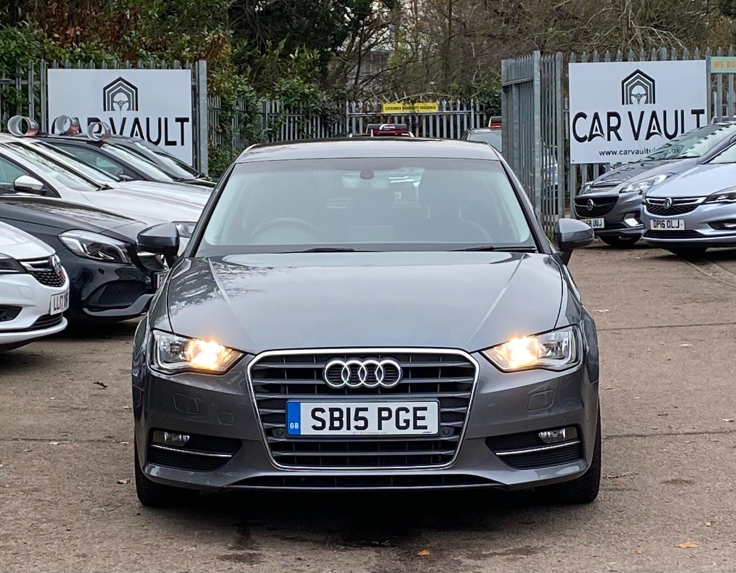 Used Audi A3 2015 for sale - 76659271: Photo 2