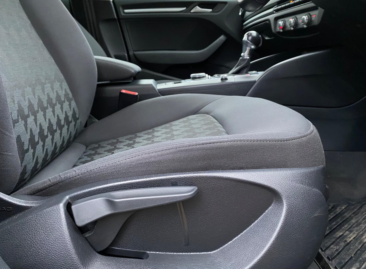 Used Audi A3 2015 for sale - 76659271: Photo 54