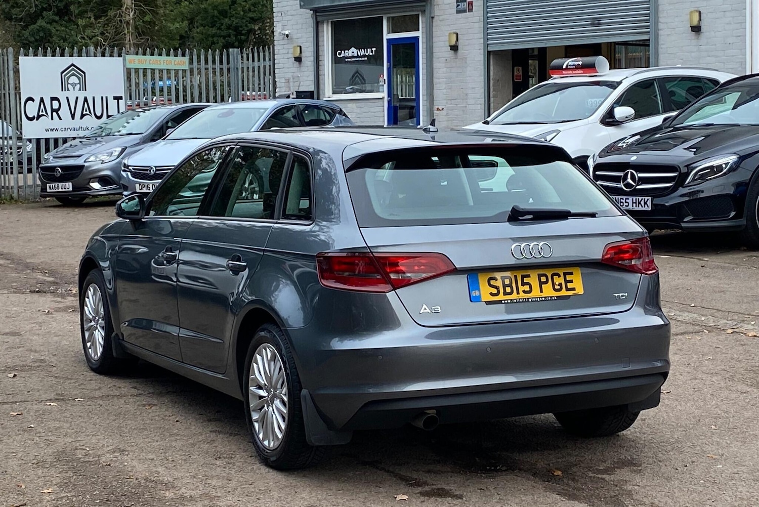 Used Audi A3 2015 for sale - 76659271: Photo 8