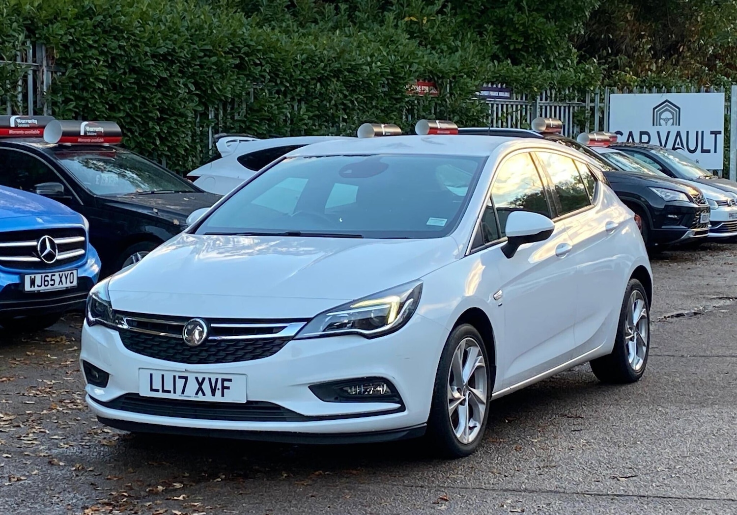 Used Vauxhall Astra 2017 for sale - 76370548: Photo 5