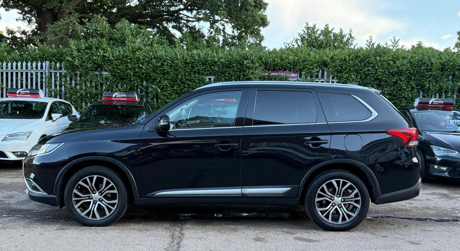 Used Mitsubishi Outlander 2017 for sale - 76371215: Photo 10