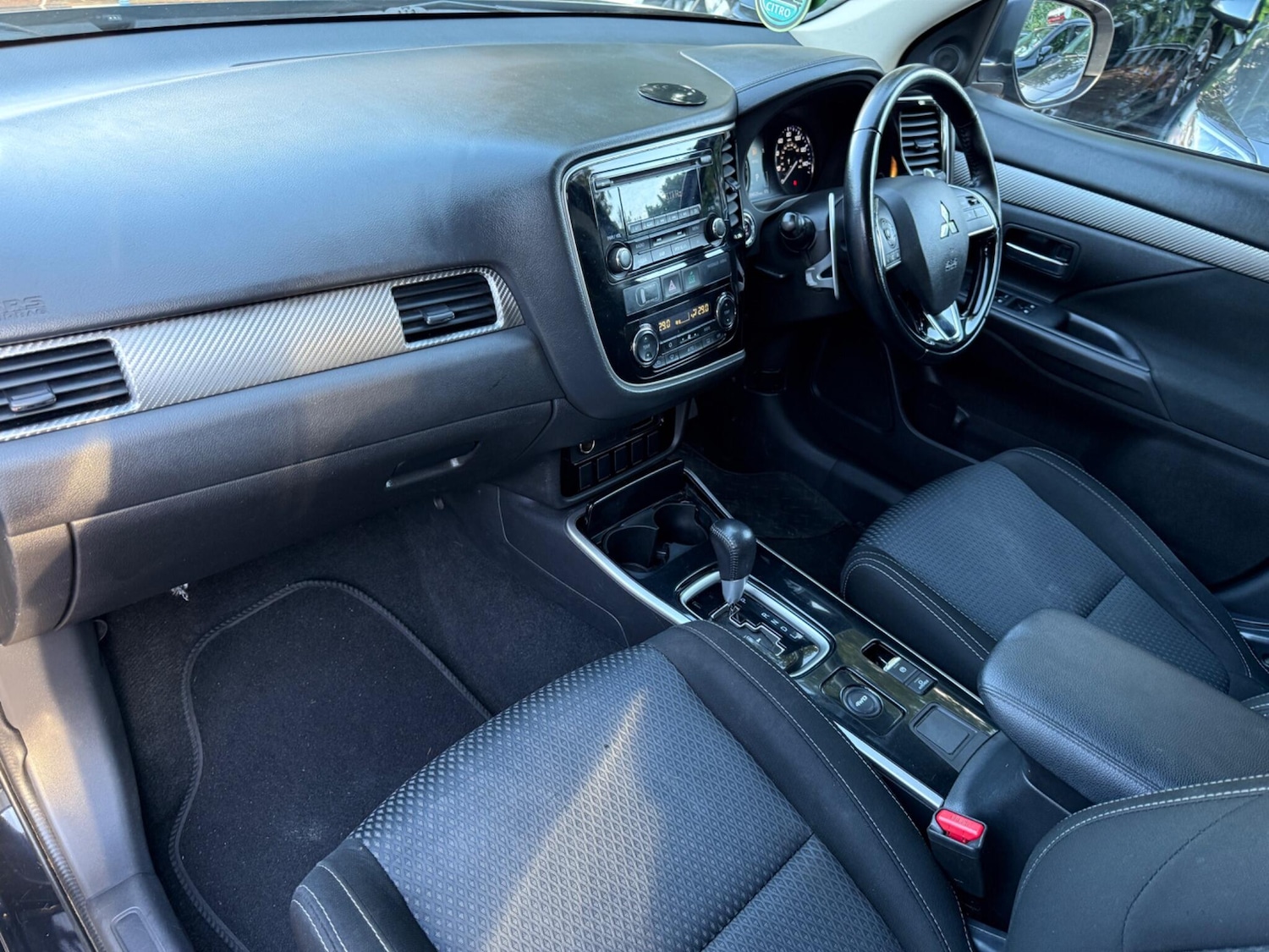 Used Mitsubishi Outlander 2017 for sale - 76371215: Photo 20