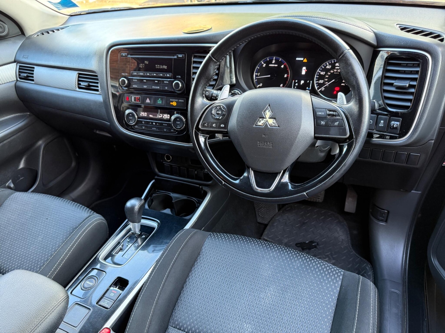 Used Mitsubishi Outlander 2017 for sale - 76371215: Photo 26