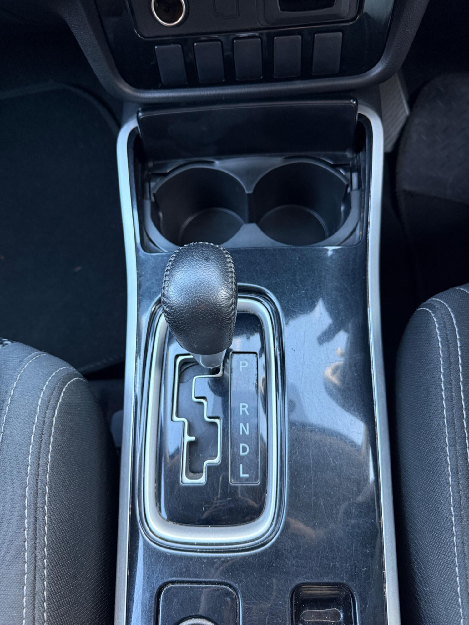 Used Mitsubishi Outlander 2017 for sale - 76371215: Photo 34