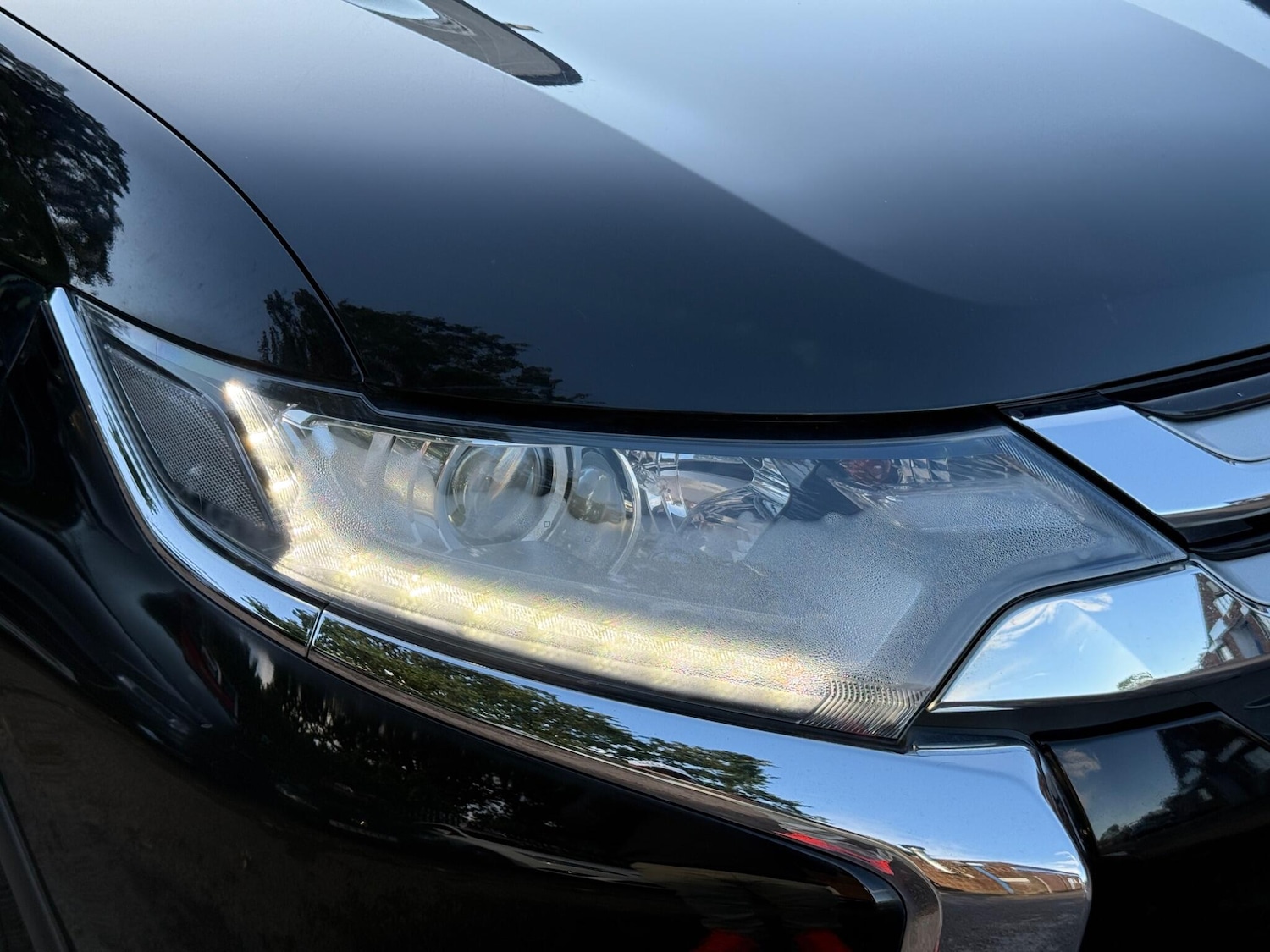 Used Mitsubishi Outlander 2017 for sale - 76371215: Photo 55