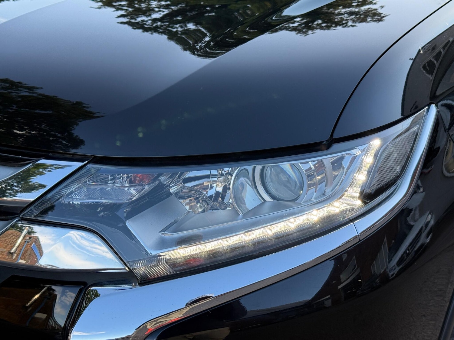 Used Mitsubishi Outlander 2017 for sale - 76371215: Photo 56