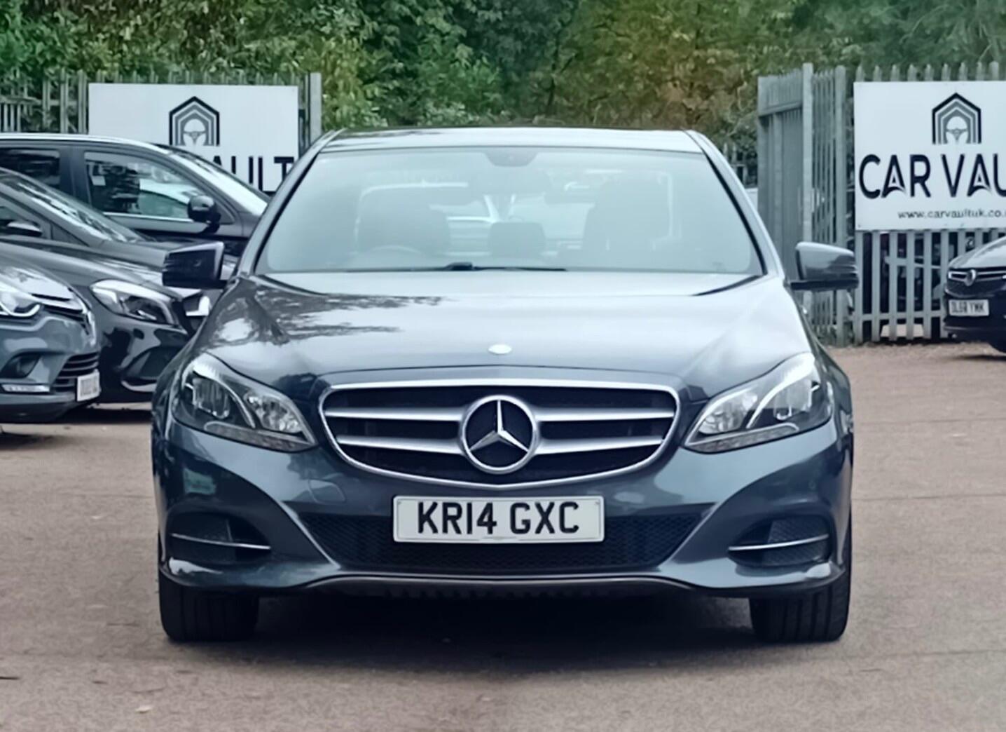 Used Mercedes-Benz E Class 2014 for sale - 76371682: Photo 4