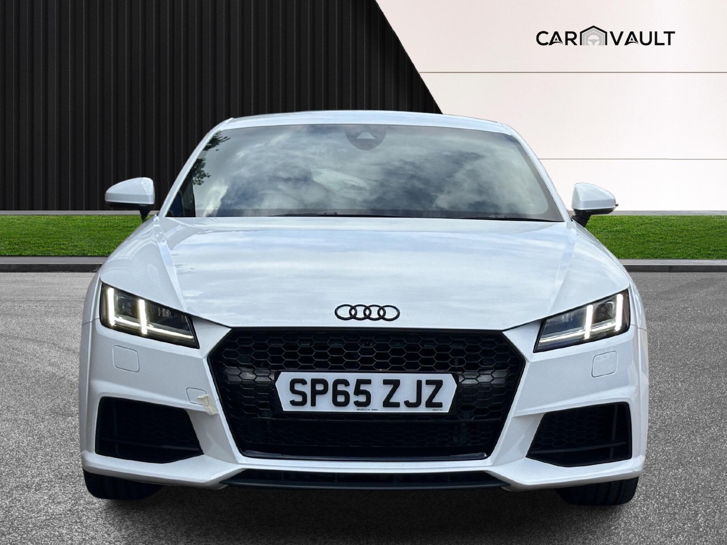 Used Audi TT 2015 for sale - 76370814: Photo 2