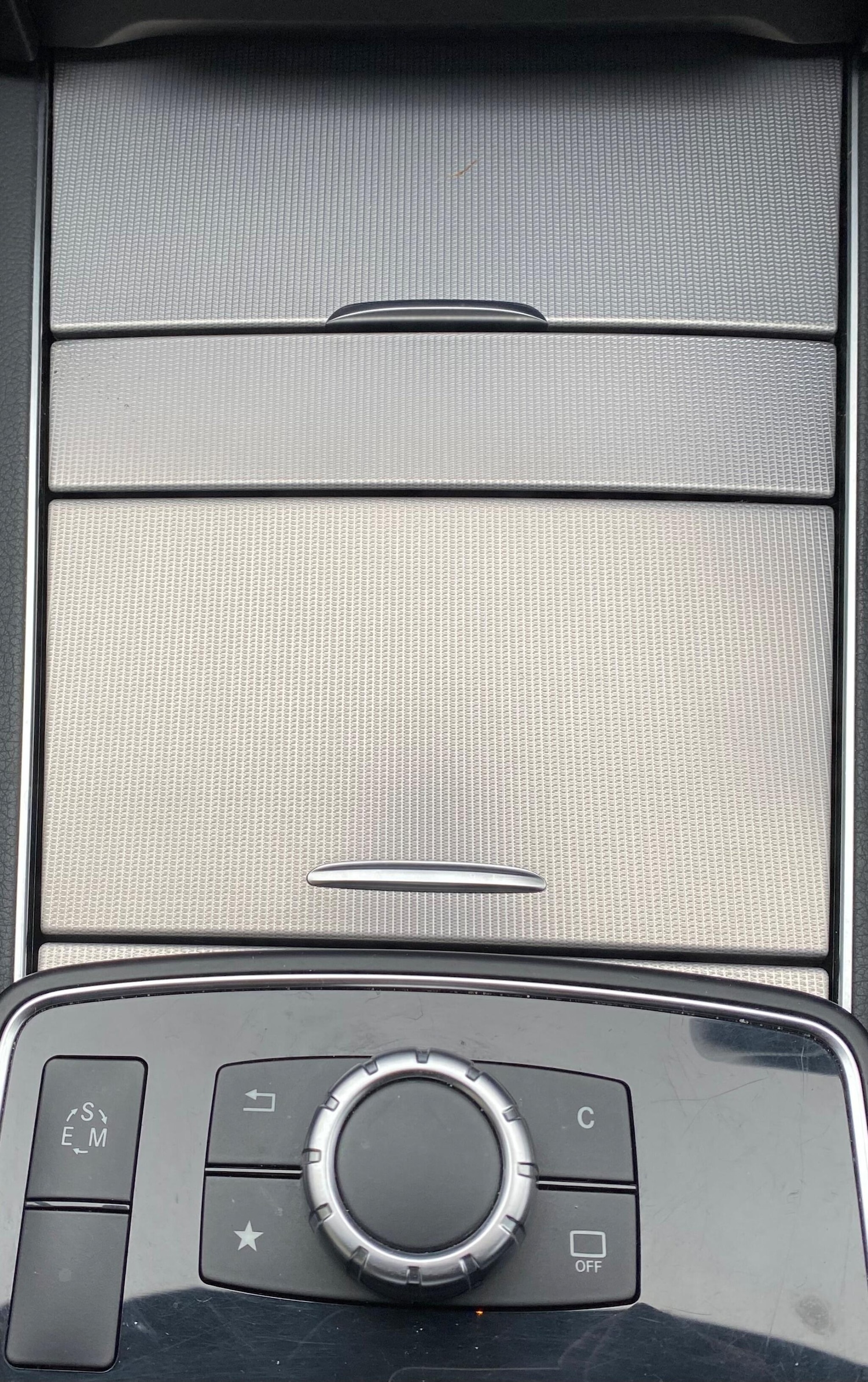 Used Mercedes-Benz E Class 2016 for sale - 76549445: Photo 33