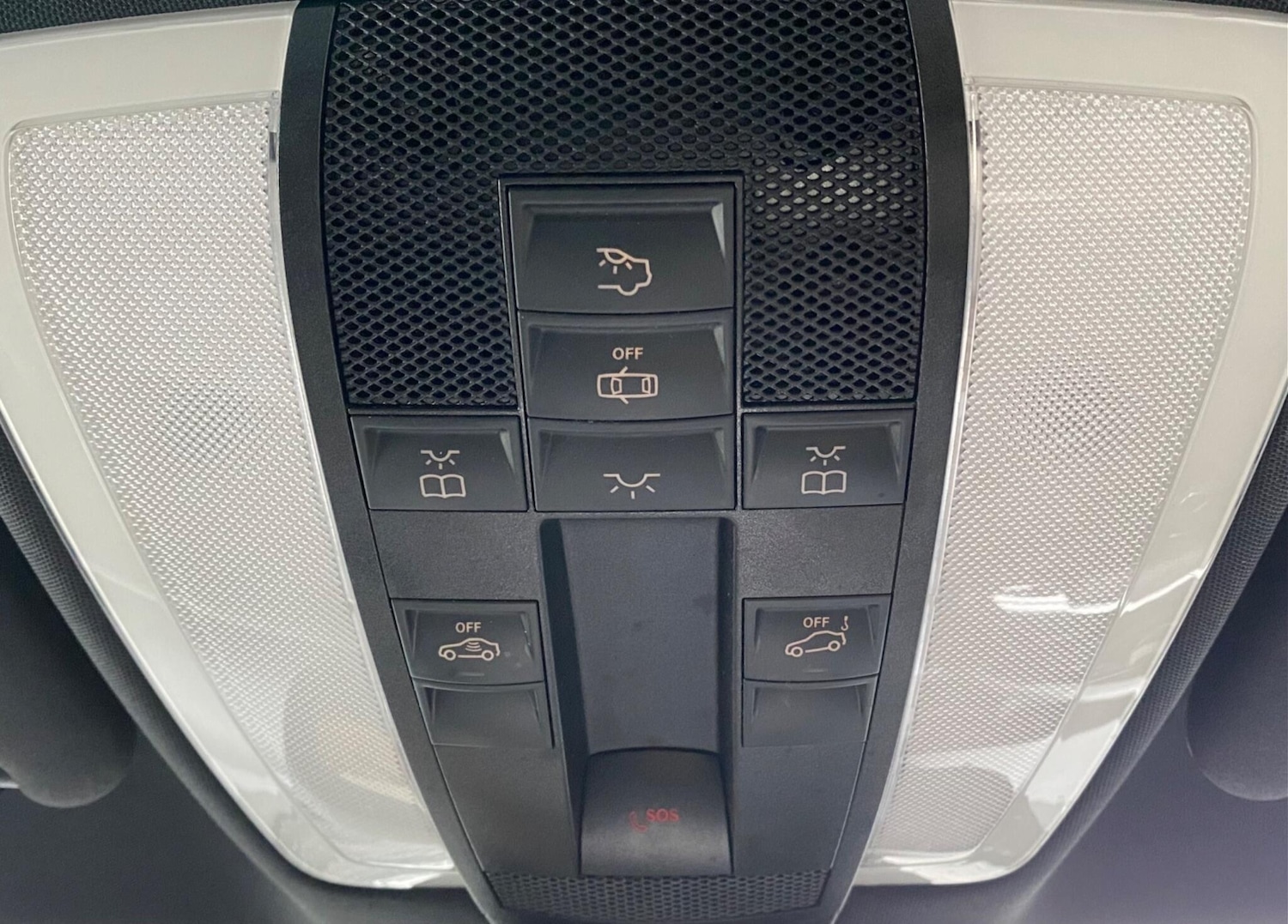 Used Mercedes-Benz E Class 2016 for sale - 76549445: Photo 42