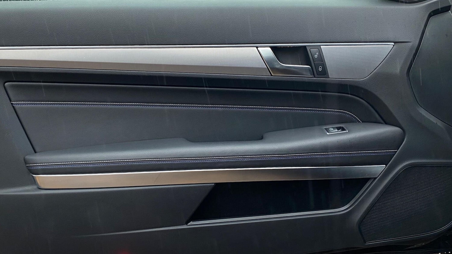 Used Mercedes-Benz E Class 2016 for sale - 76549445: Photo 44