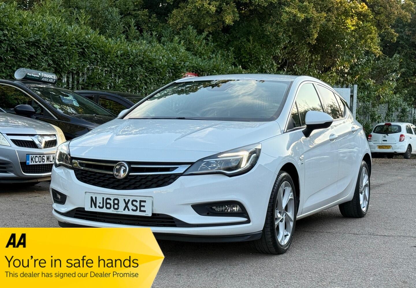 Used Vauxhall Astra 2018 for sale - 76370411: Photo 1