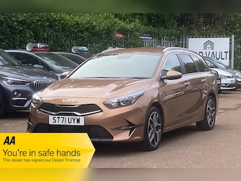 Used Kia Ceed 2022 for sale - 76370810: Photo