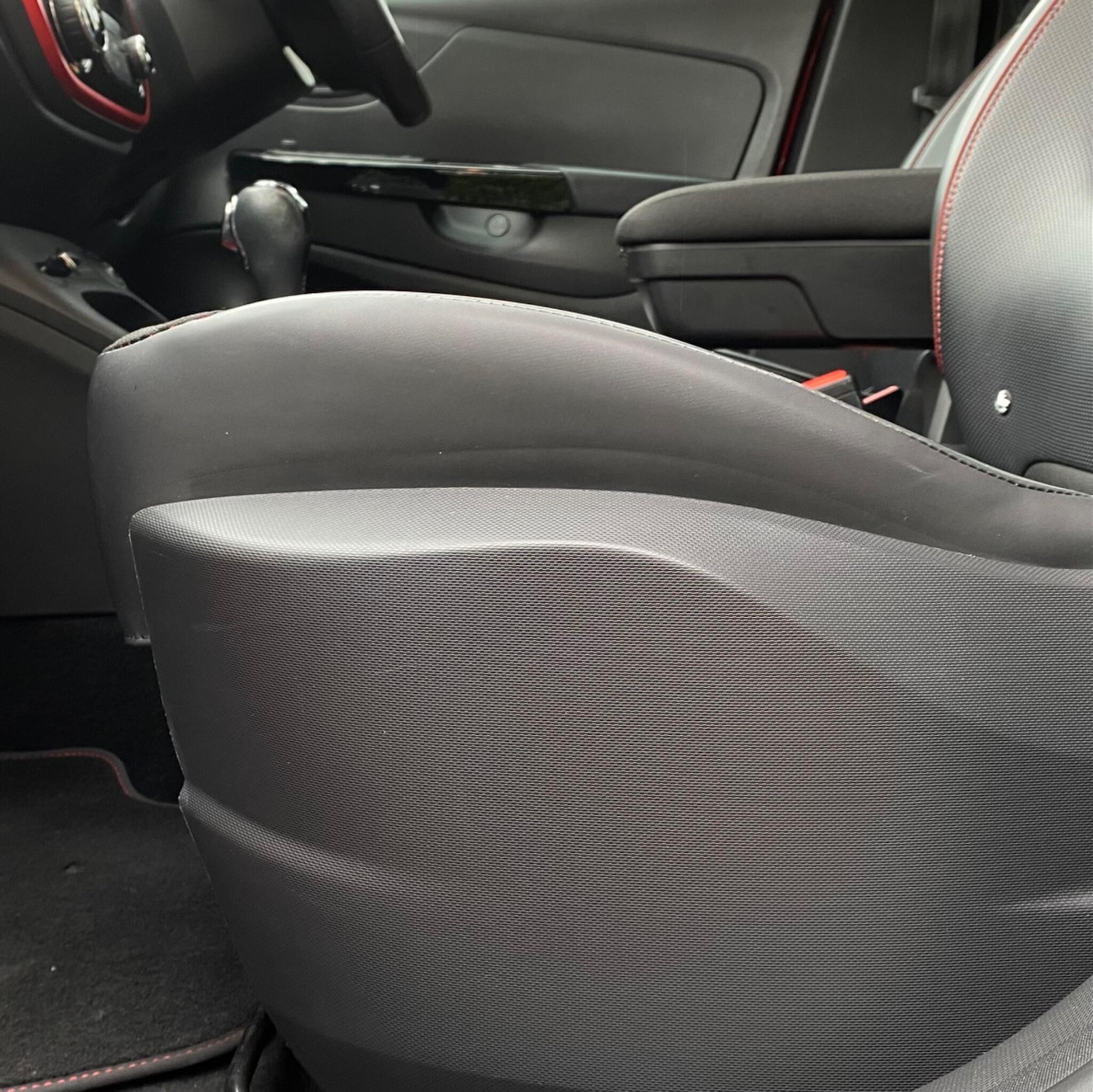 Used Renault Captur 2015 for sale - 76550299: Photo 18