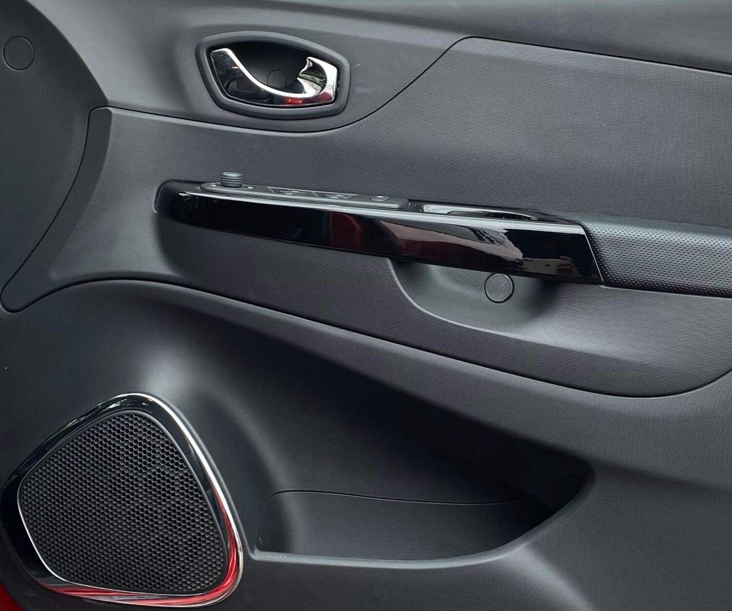 Used Renault Captur 2015 for sale - 76550299: Photo 46