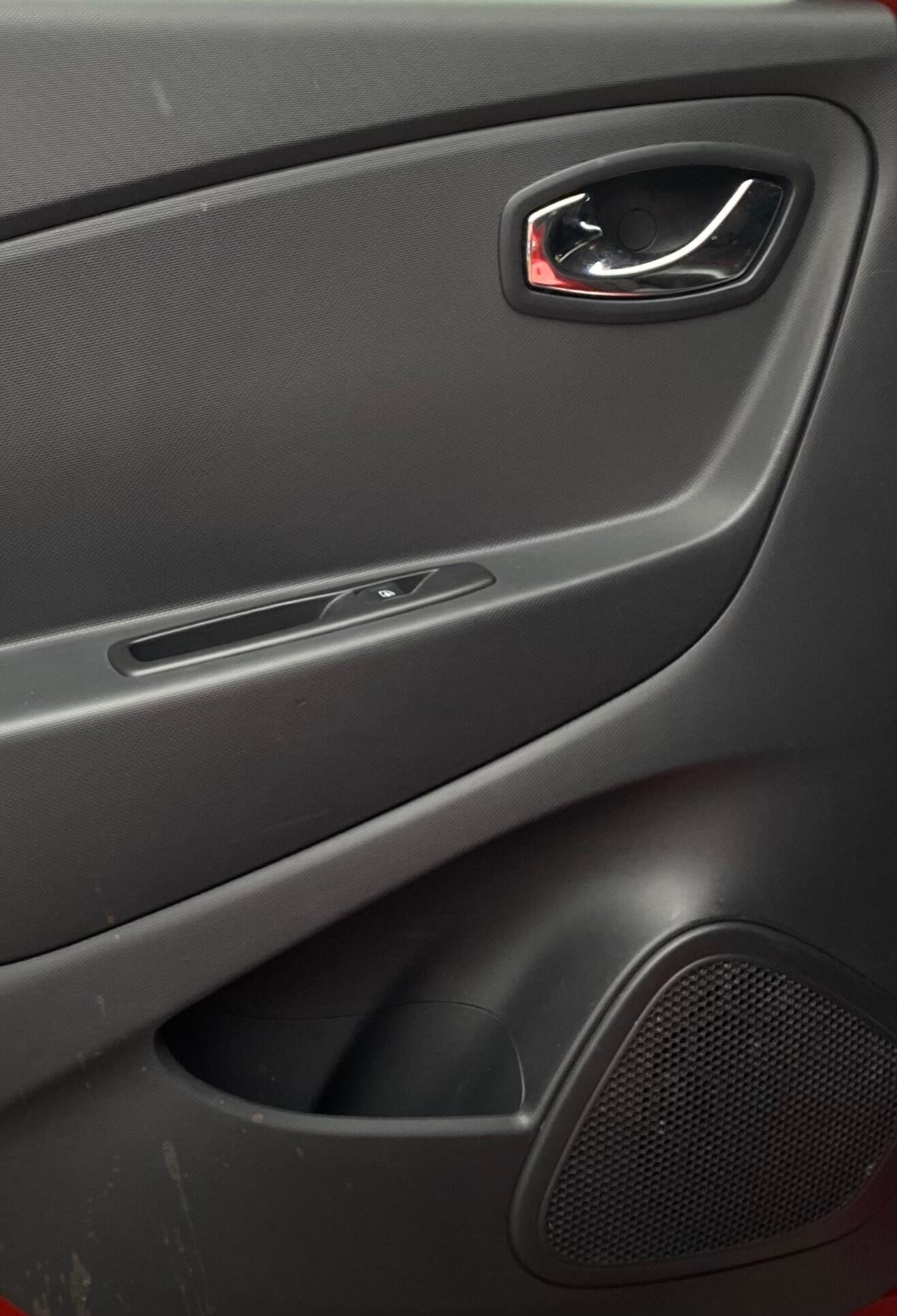 Used Renault Captur 2015 for sale - 76550299: Photo 48