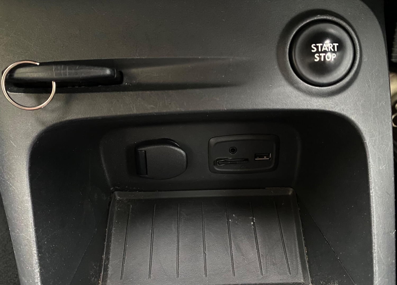 Used Renault Captur 2015 for sale - 76550299: Photo 55