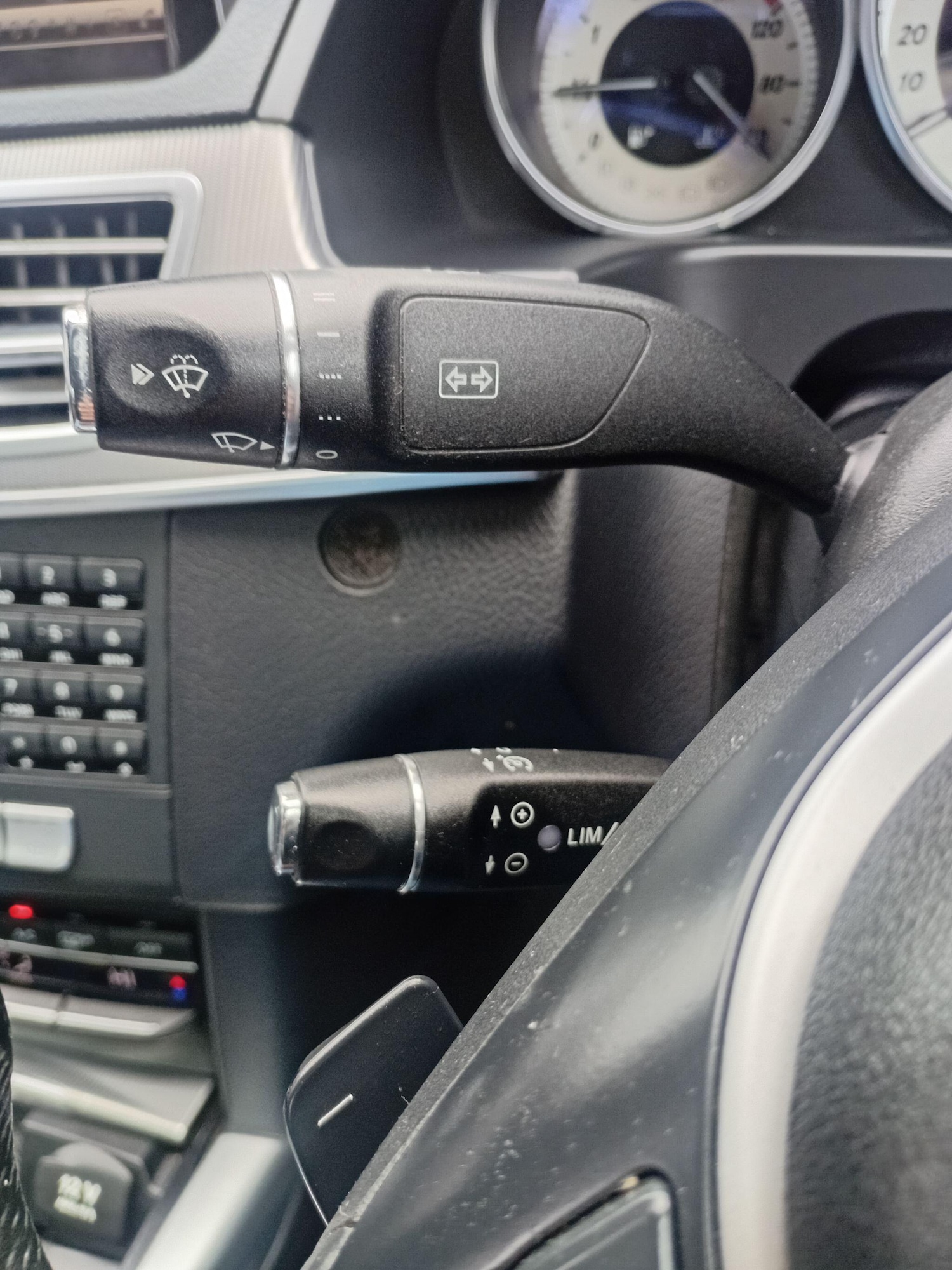 Used Mercedes-Benz E Class 2014 for sale - 76613430: Photo 20