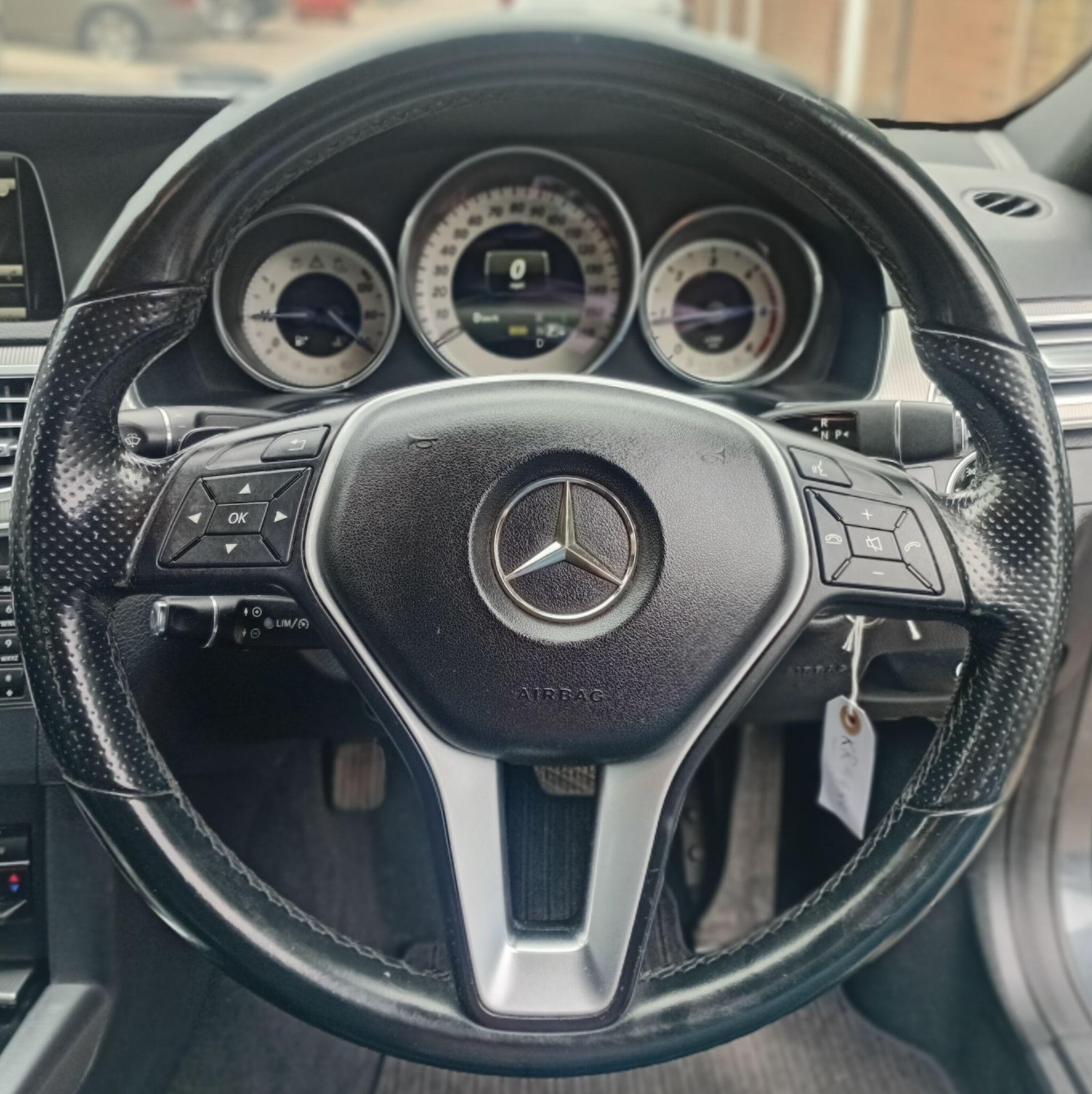 Used Mercedes-Benz E Class 2014 for sale - 76613430: Photo 25