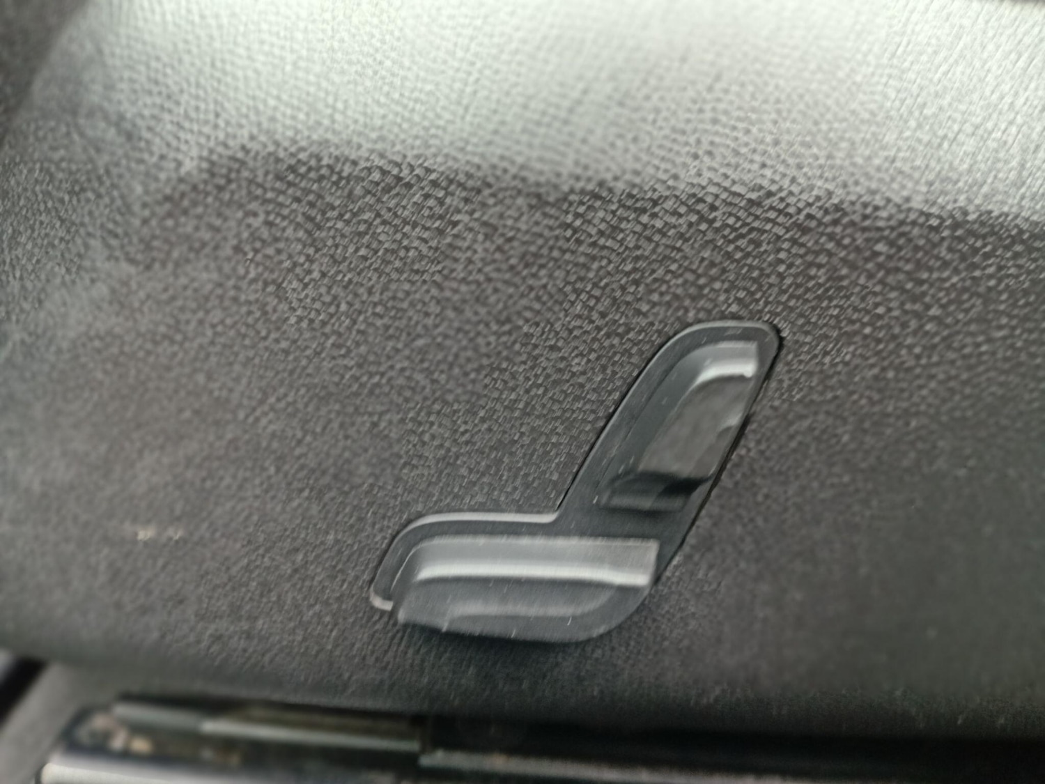 Used Mercedes-Benz E Class 2014 for sale - 76613430: Photo 41