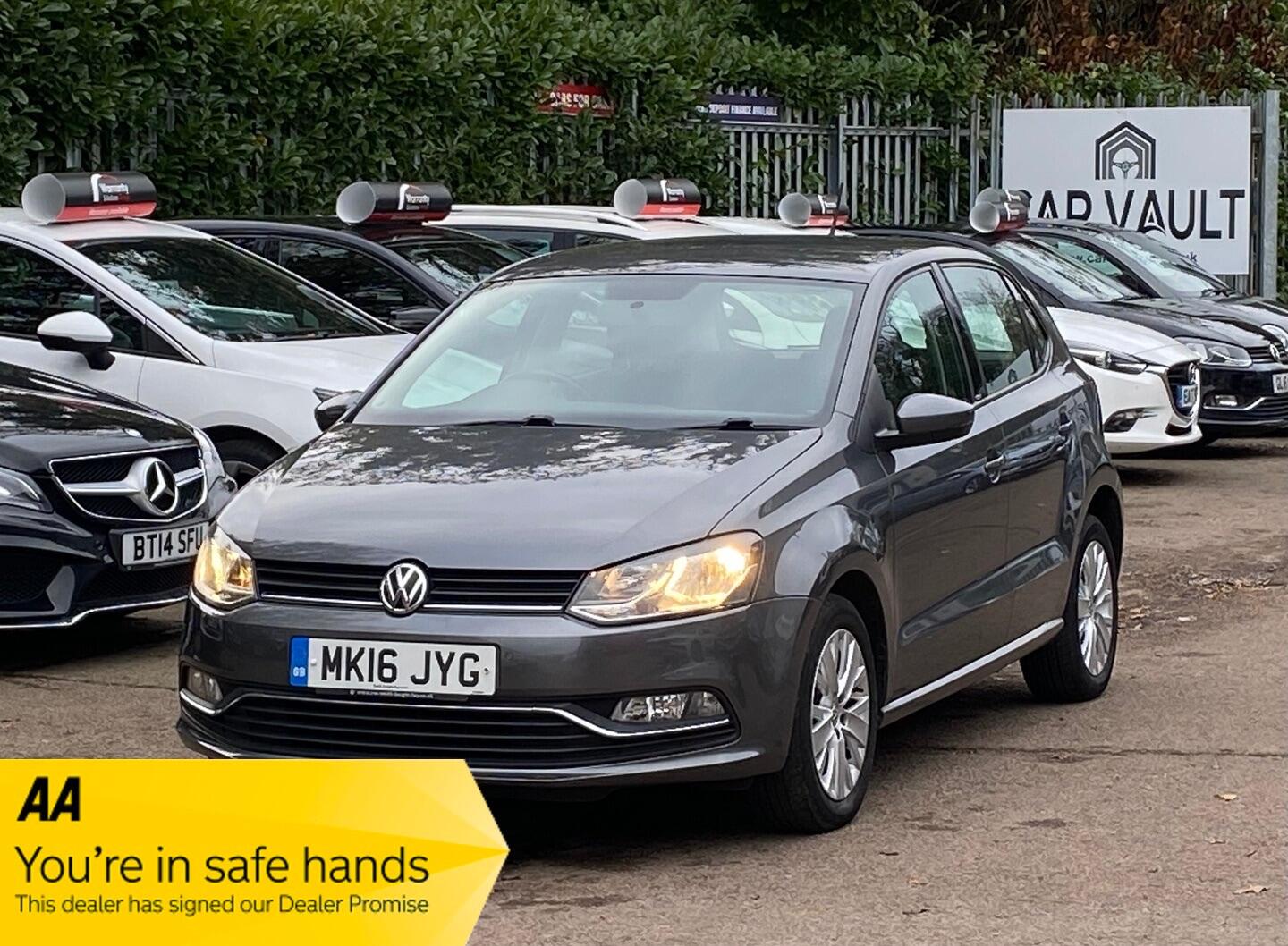 Used Volkswagen Polo 2016 for sale - 76659073: Photo 1