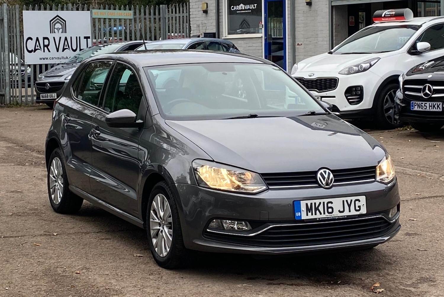 Used Volkswagen Polo 2016 for sale - 76659073: Photo 13