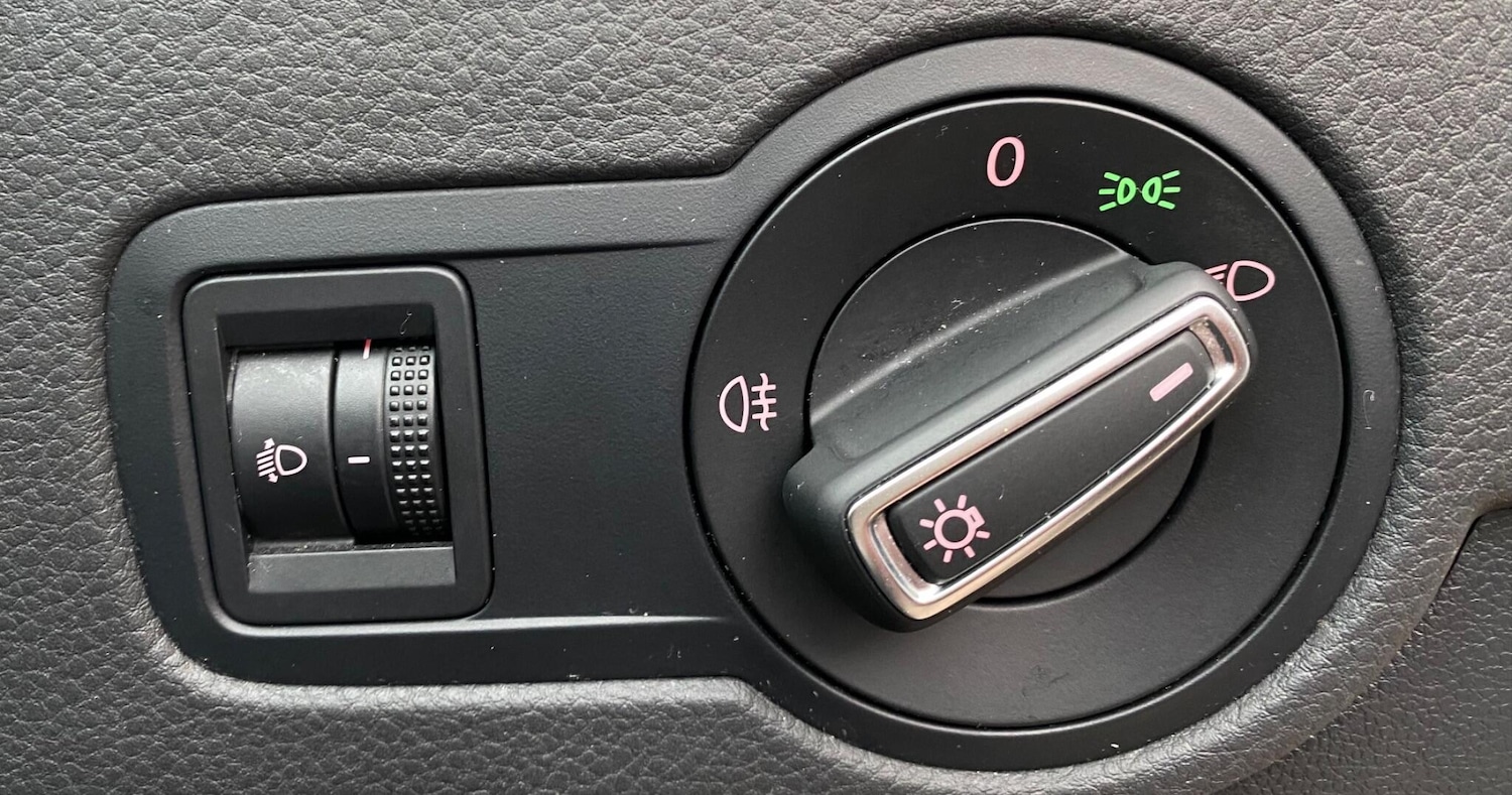 Used Volkswagen Polo 2016 for sale - 76659073: Photo 39