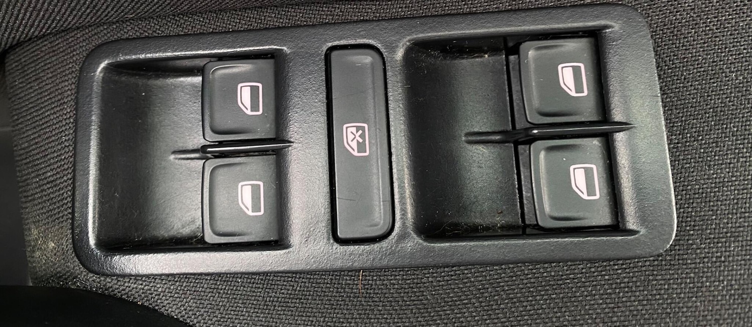 Used Volkswagen Polo 2016 for sale - 76659073: Photo 40