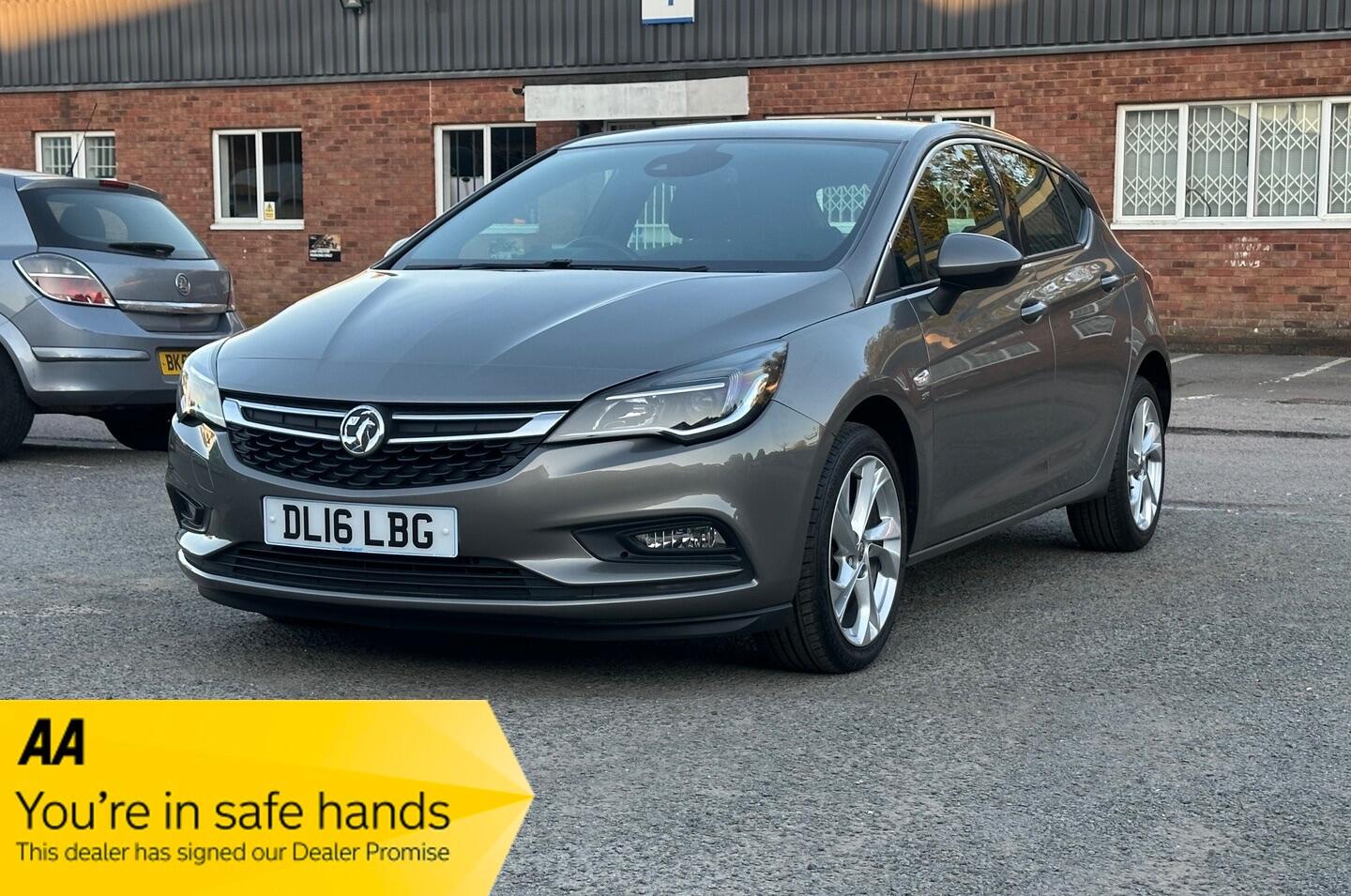 Used Vauxhall Astra 2016 for sale - 76370230: Photo 1
