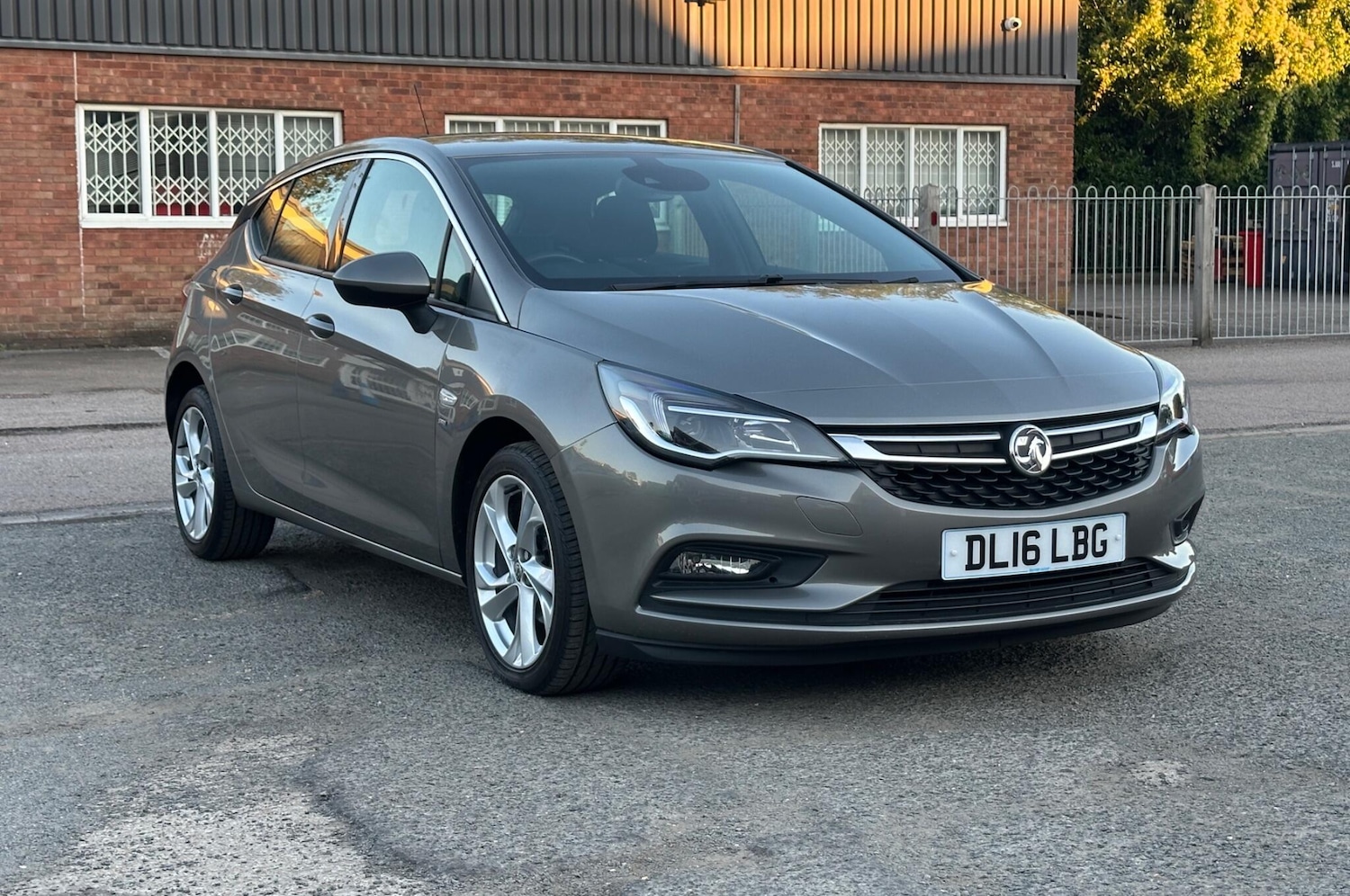 Used Vauxhall Astra 2016 for sale - 76370230: Photo 12